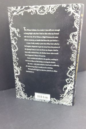 A Court of Frost and Starlight (A Court of Thorns and Roses) image number 1