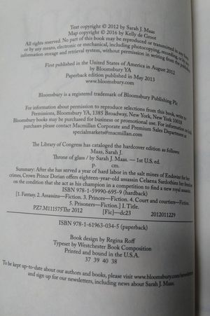 Throne of Glass image number 2