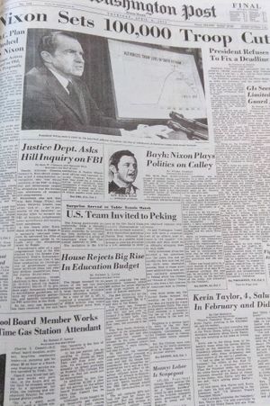 Washington Post Vietnam War A Newspaper History image number 2