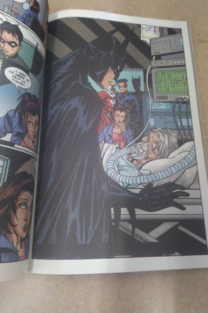 Batman image number 2