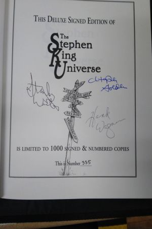 The Stephen King Universe a Guide to the Worlds of Stephen King image number 1