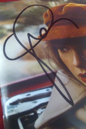 "Red" (Taylor&rsquo;s Version) Audio CD Signed - Sold Out Webstore Exclusive image number 1