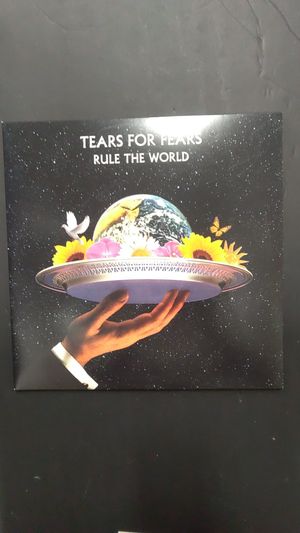 Rule The World [2 LP] image number 0