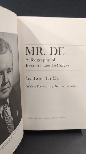 Mr. De: A Biography of Everette Lee DeGolyer image number 1