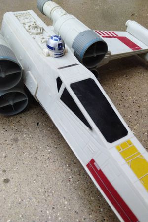 Star Wars 30" X-Wing Fighter Ship R2D2 Toy C-2604 image number 1