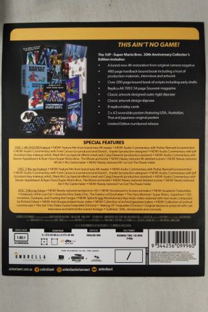 Super Mario Bros. 30th Anniversary Collector's Edition image number 2