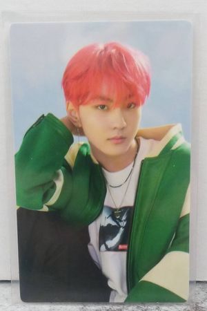 Jungwon Photocard image number 0