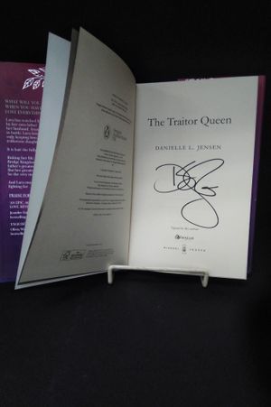 The Traitor Queen image number 2
