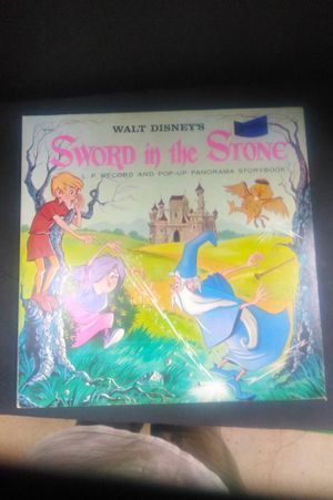 Disney's Sword in the Stone LP Record and Pop-Up Panorama Storybook image number 0
