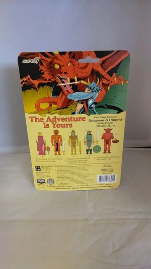 Dungeons & Dragons Sacred Statue Figure image number 1