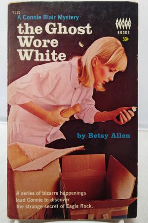 The Ghost Wore White: A Connie Blair Mystery image number 0