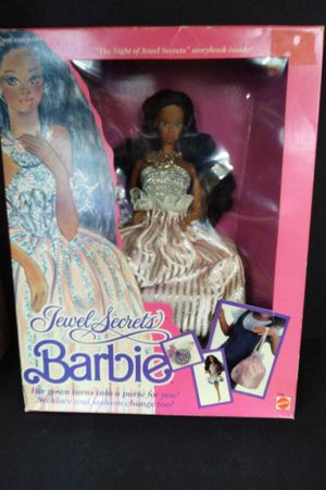 JEWEL SECRETS BARBIE DOLL image number 0