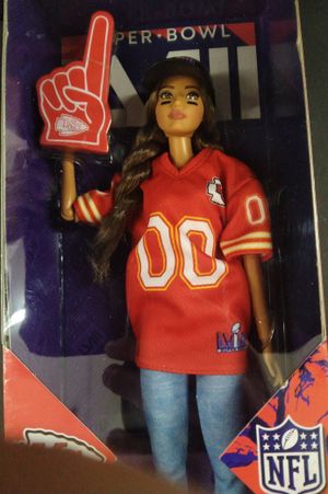 Barbie NFL Super Bowl Champion Doll Kansas City Chiefs image number 2