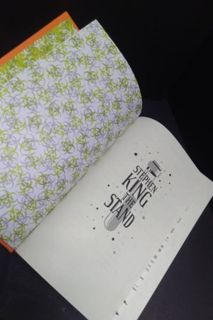 The Stand (Barnes & Noble Collectible Editions) image number 2