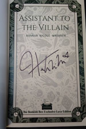 Assistant to The Villain  image number 2