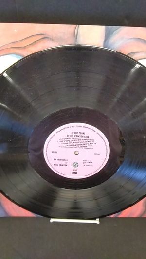 In The Court Of The Crimson King (An Observation by King Crimson) image number 1
