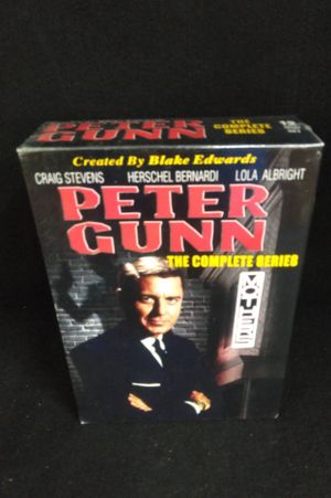 Peter Gunn: The Complete Series image number 0