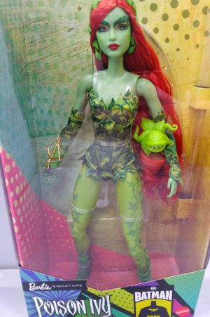 Barbie Signature Poison Ivy Collector Doll with Posable Body, Iconic Outfit, & Accessories, DC Batman 85th Anniversary Collectible image number 0
