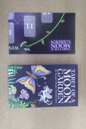 Tarot of a Moon Garden Borderless Deck & Book Set image number 1