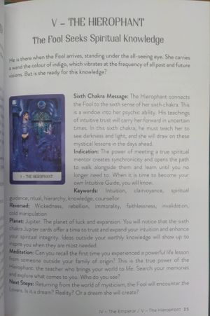 The Chakra Wisdom Tarot: 78 Cards with Illustrated Guidebook image number 1
